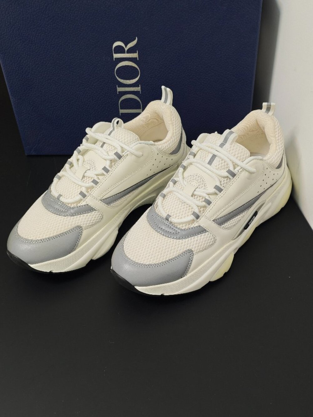 Dior B22 White Grey Mesh Leather Sneakers Men’s Size 43 Made in Italy